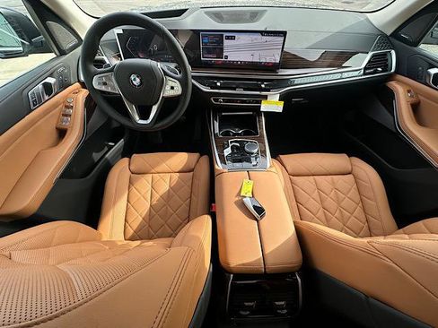 New 2026 BMW X7 xDrive40i image 6