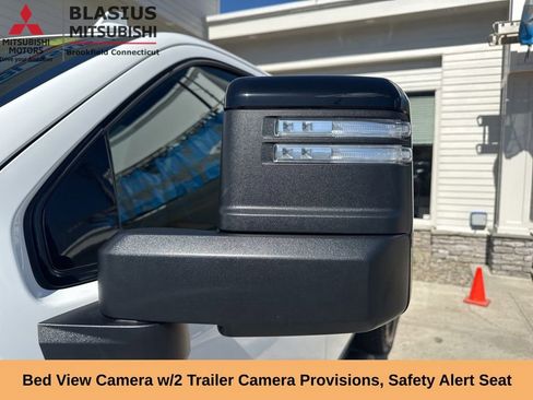 Used 2025 GMC Sierra 2500 AT4 AWD/4WD image 30