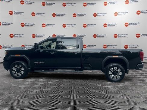Used 2021 GMC Sierra 2500 AT4 w/ AT4 Preferred Package image 2