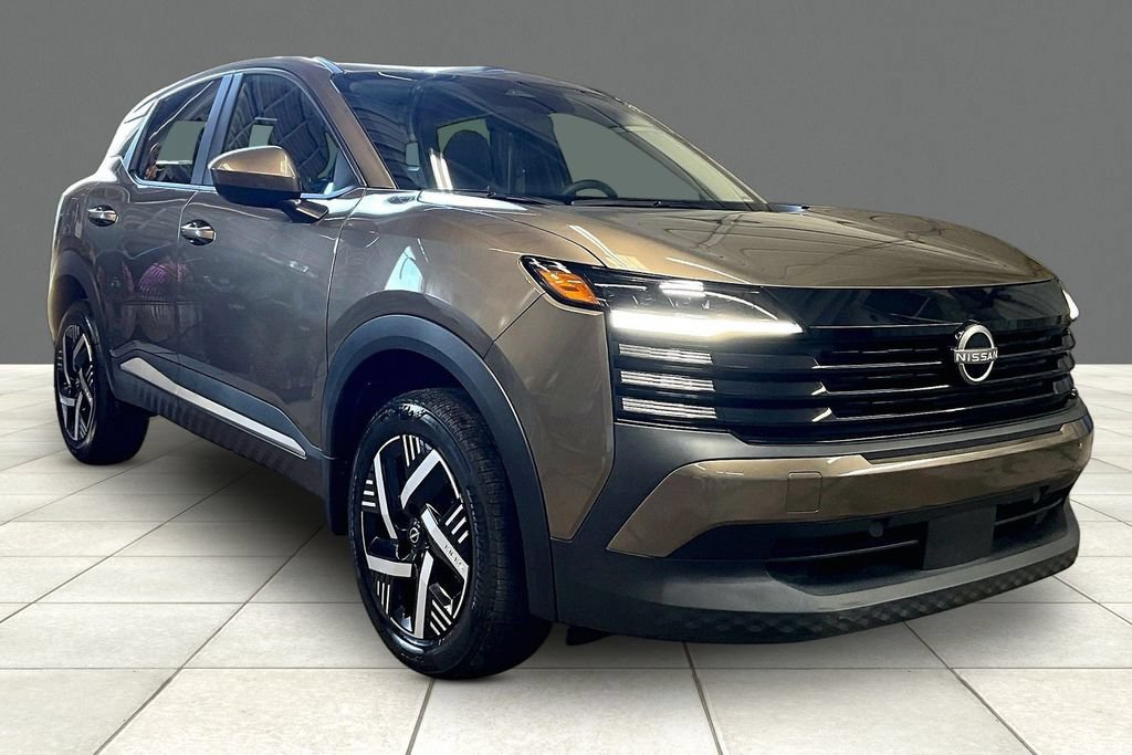 Used 2025 Nissan Kicks SV FWD image 10