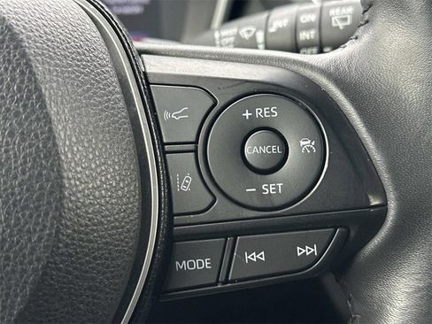 Certified 2019 Toyota Corolla SE image 23