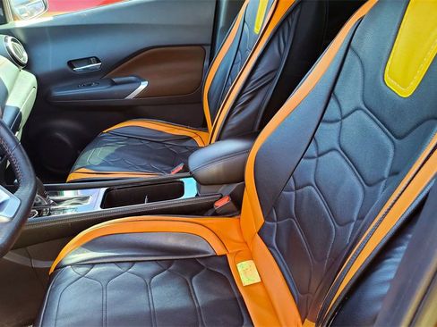 Used 2021 Nissan Kicks SR w/ Interior Electronics Package image 10