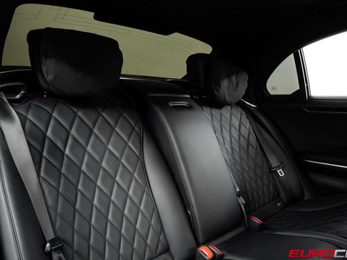 Used 2024 Mercedes-Benz S 580e 4MATIC Sedan image 36