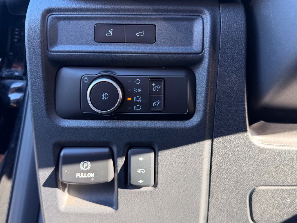 Used 2024 Ford Expedition Max Limited RWD image 29