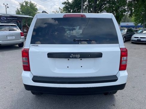 Used 2012 Jeep Patriot Sport image 5