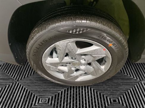 New 2026 Hyundai Kona SE image 30