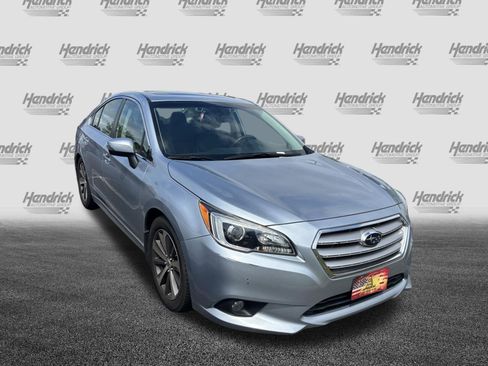Used 2017 Subaru Legacy 2.5i Limited AWD/4WD image 2