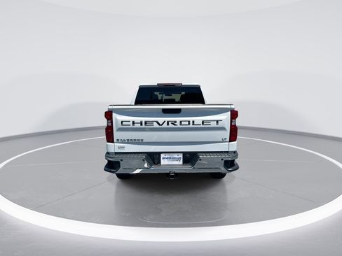 Used 2022 Chevrolet Silverado 1500 LT w/ Bed Protection Package AWD/4WD image 8
