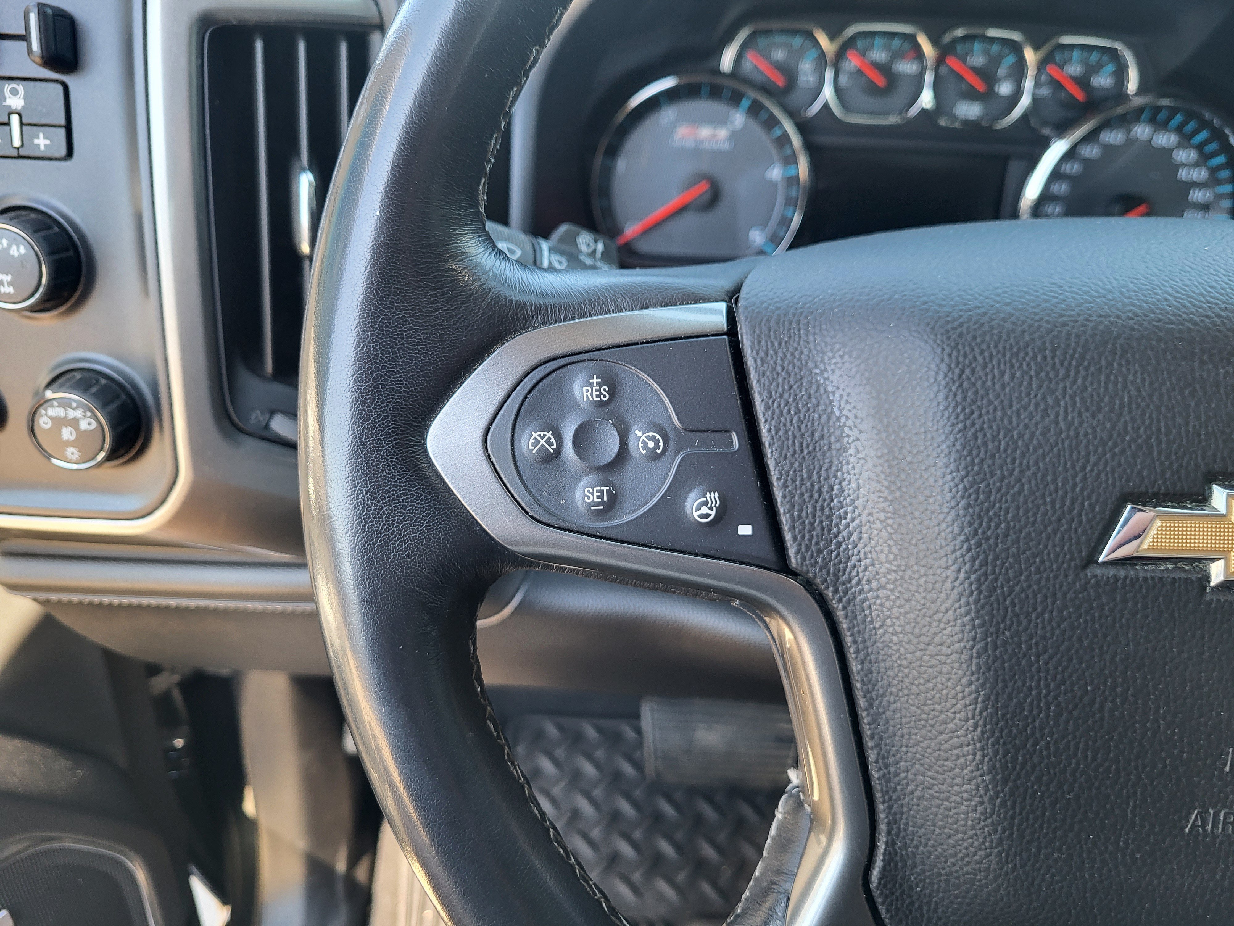 Used 2019 Chevrolet Silverado 2500 LTZ w/ Duramax Plus Package AWD/4WD image 27