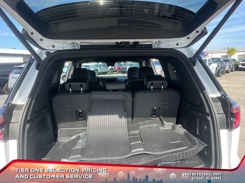 New 2026 GMC Acadia Elevation w/ Black Edition image 10