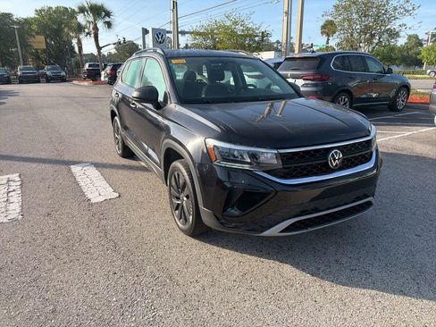 Certified 2023 Volkswagen Taos S image 13