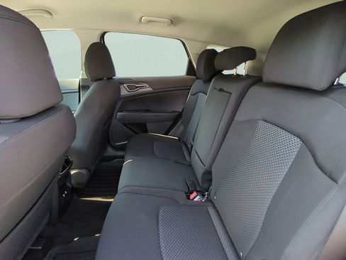 Used 2026 Kia Sportage LX AWD/4WD image 10