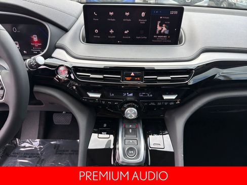 Used 2024 Acura MDX SH-AWD image 17