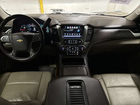 Used 2016 Chevrolet Tahoe LTZ AWD/4WD image 10