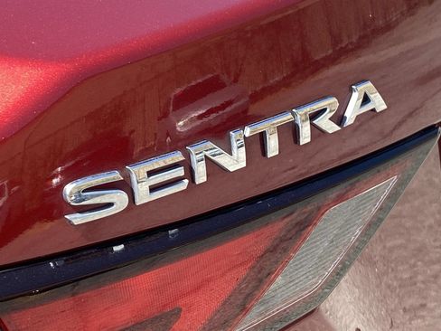 Used 2023 Nissan Sentra SV w/ All-Weather Package FWD image 5