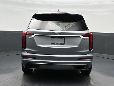 Used 2024 Cadillac XT6 Premium Luxury FWD image 4