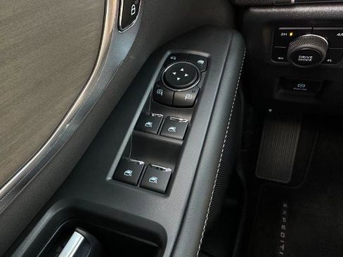 New 2025 Ford Expedition Platinum w/ Driver's Package image 26