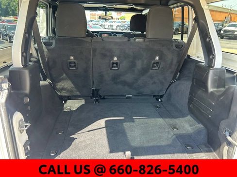 Used 2019 Jeep Wrangler Unlimited Sport S AWD/4WD image 12