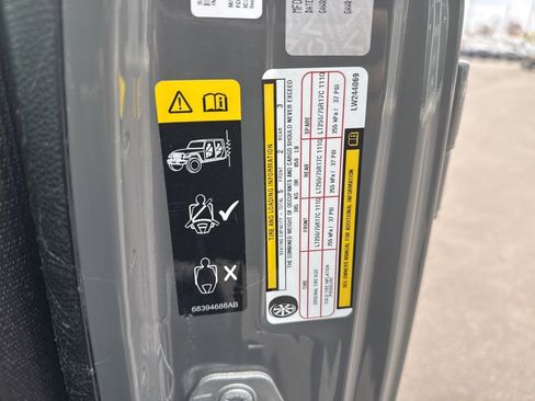 Used 2020 Jeep Wrangler Unlimited Sport image 12