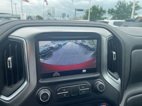 Used 2021 Chevrolet Silverado 1500 RST w/ Z71 Off-Road Package AWD/4WD image 12