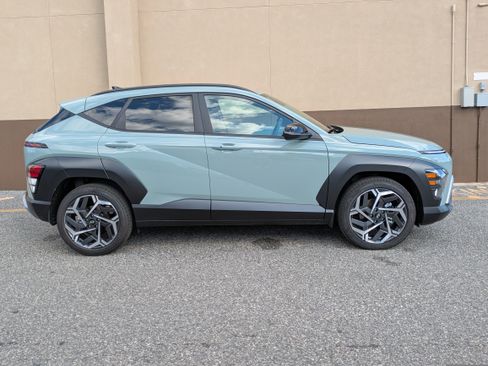 New 2026 Hyundai Kona SEL Premium image 3