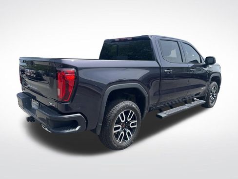 Used 2025 GMC Sierra 1500 AT4 w/ AT4 Premium Package AWD/4WD image 6