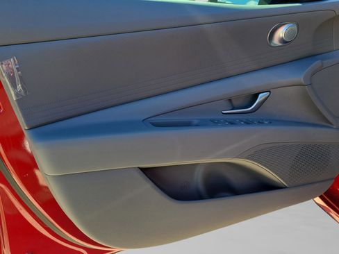 New 2026 Hyundai Elantra SE image 27
