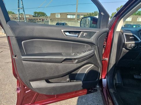Used 2024 Ford Edge SEL AWD/4WD image 25