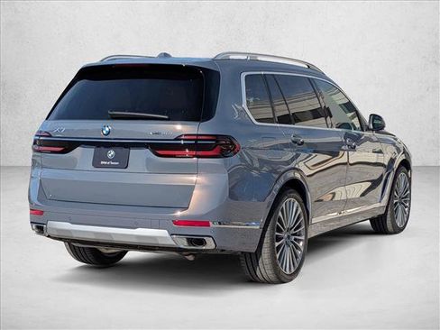 New 2026 BMW X7 xDrive40i w/ Executive Package image 2