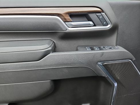 Used 2025 Chevrolet Silverado 2500 LT w/ Trail Boss Package image 12