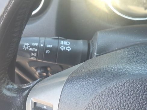Used 2011 Nissan Rogue SV w/ SL Pkg AWD/4WD image 24