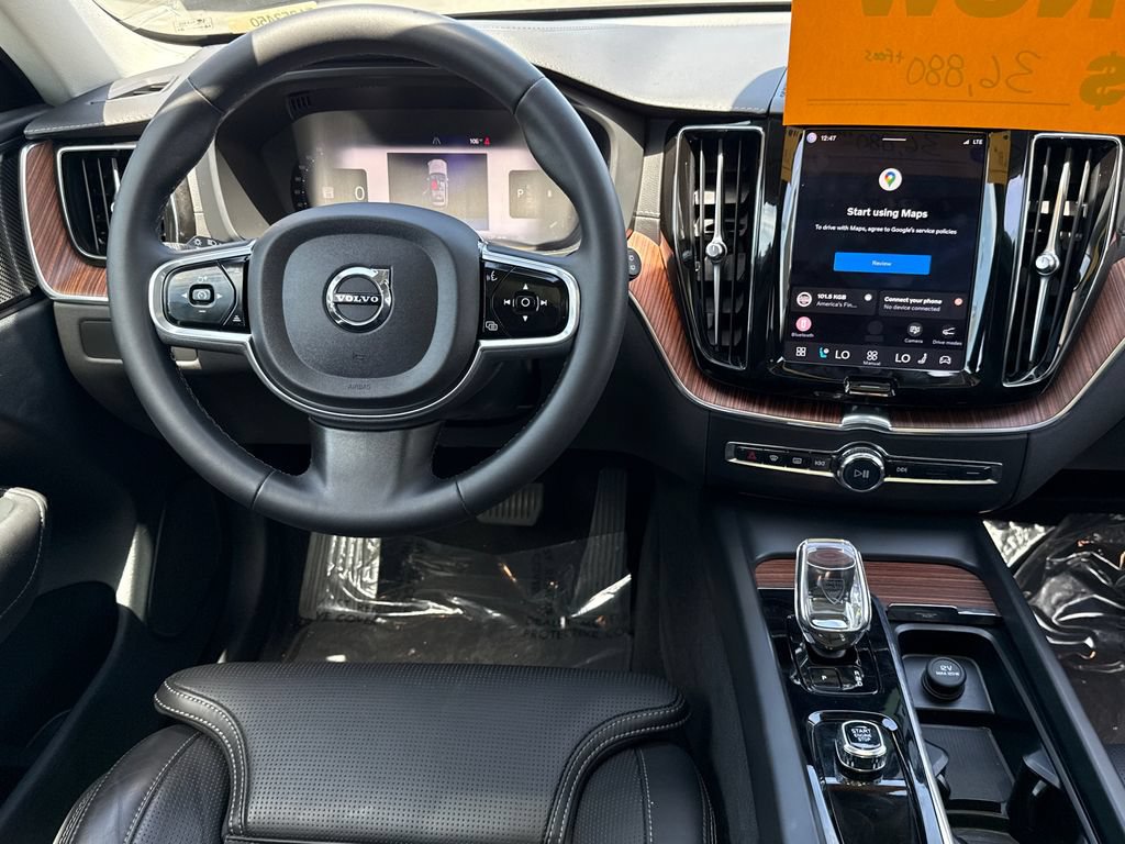 Used 2023 Volvo XC60 B5 Ultimate w/ Climate Package AWD/4WD image 20