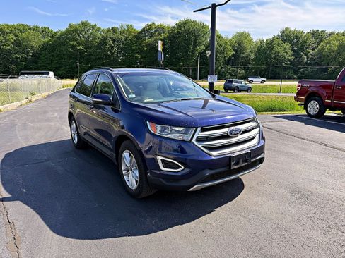 Used 2016 Ford Edge SEL w/ Equipment Group 201A AWD/4WD image 3