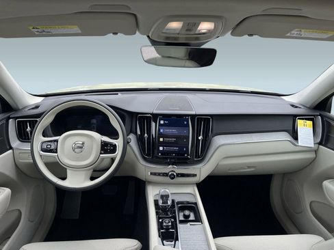 Used 2025 Volvo XC60 B5 Ultra w/ Protection Package Premier image 13
