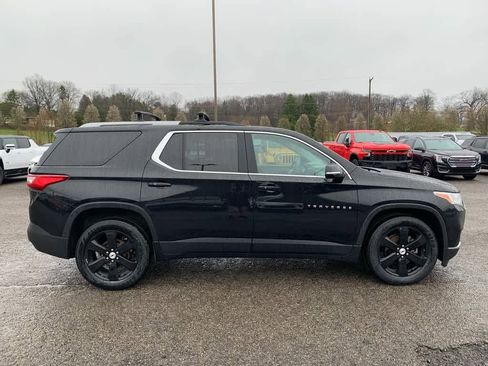 Used 2018 Chevrolet Traverse LT w/ LPO, Floor Liner Package image 8