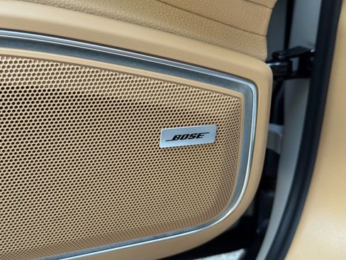 Used 2021 Porsche Panamera 4S w/ Premium Package image 20