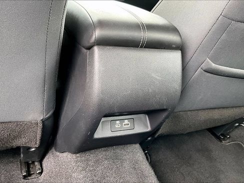 Used 2024 Nissan Altima 2.5 SV FWD image 33