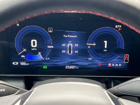 Used 2025 Chevrolet Equinox EV RS FWD image 30