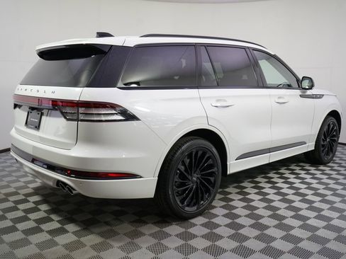 New 2026 Lincoln Aviator Reserve AWD/4WD image 7
