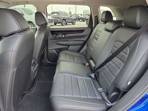 Used 2025 Honda CR-V EX-L image 10