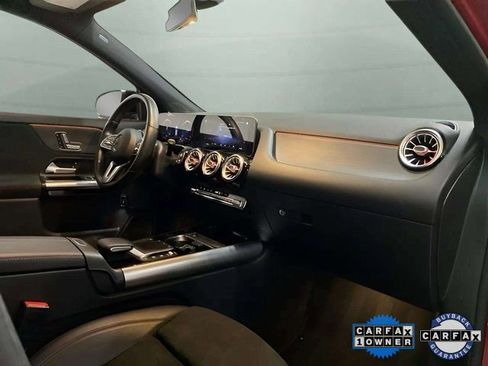 Used 2021 Mercedes-Benz GLA 250 w/ AMG Line Exterior image 21