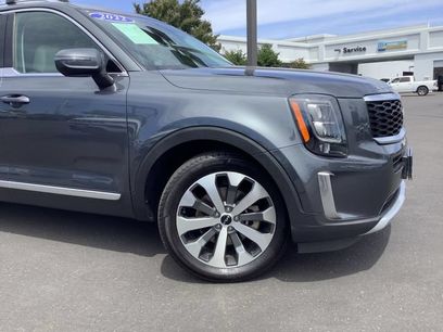 Used 2022 Kia Telluride EX w/ EX Premium Package