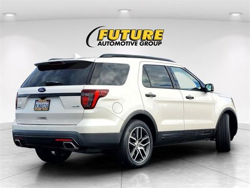 Certified 2017 Ford Explorer Sport w/ Equipment Group 401A image 4
