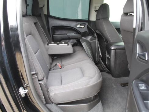 Used 2020 Chevrolet Colorado LT w/ Redline Special Edition image 36