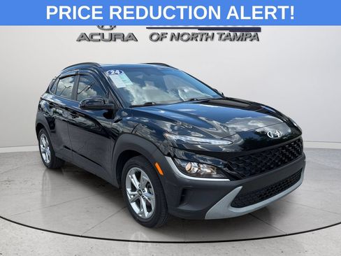 Used 2023 Hyundai Kona SEL FWD image 1