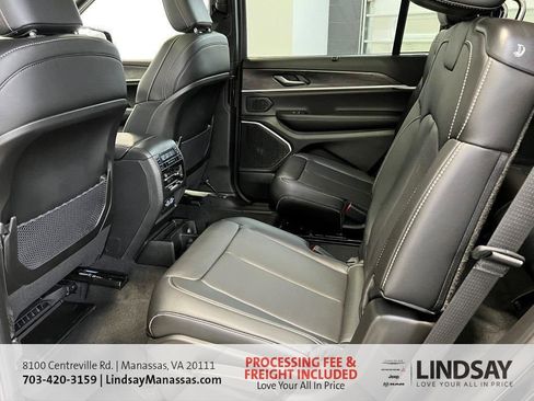 New 2025 Jeep Grand Cherokee L Limited w/ Luxury Tech Group II AWD/4WD image 18