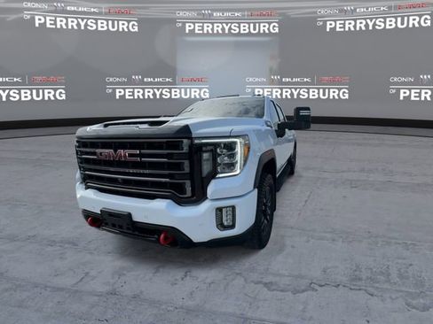 Used 2021 GMC Sierra 2500 AT4 w/ AT4 Premium Plus Package AWD/4WD image 4