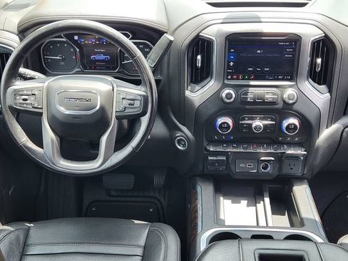 Used 2022 GMC Sierra 1500 Denali w/ Technology Package AWD/4WD image 28