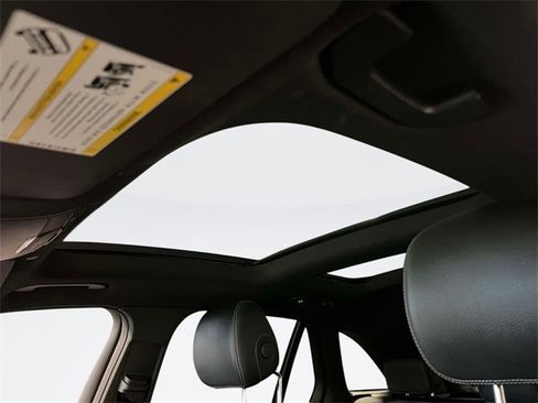 Certified 2022 Mercedes-Benz GLC 300 4MATIC image 20