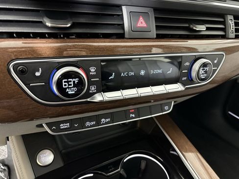 Used 2022 Audi A4 2.0T Premium Plus image 28